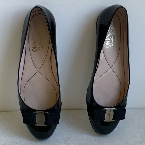 SALVATORE FERRAGAMO Patent Leather Ballet Flats - Picture 3 of 10